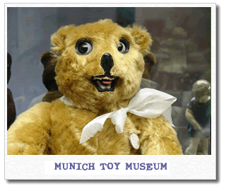 munich-toy-museum.gif